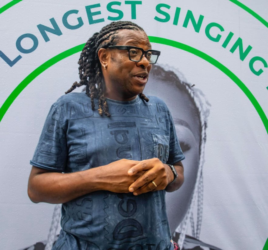 Arite's Guinness World Record attempt for the longest singing hours by an Individual